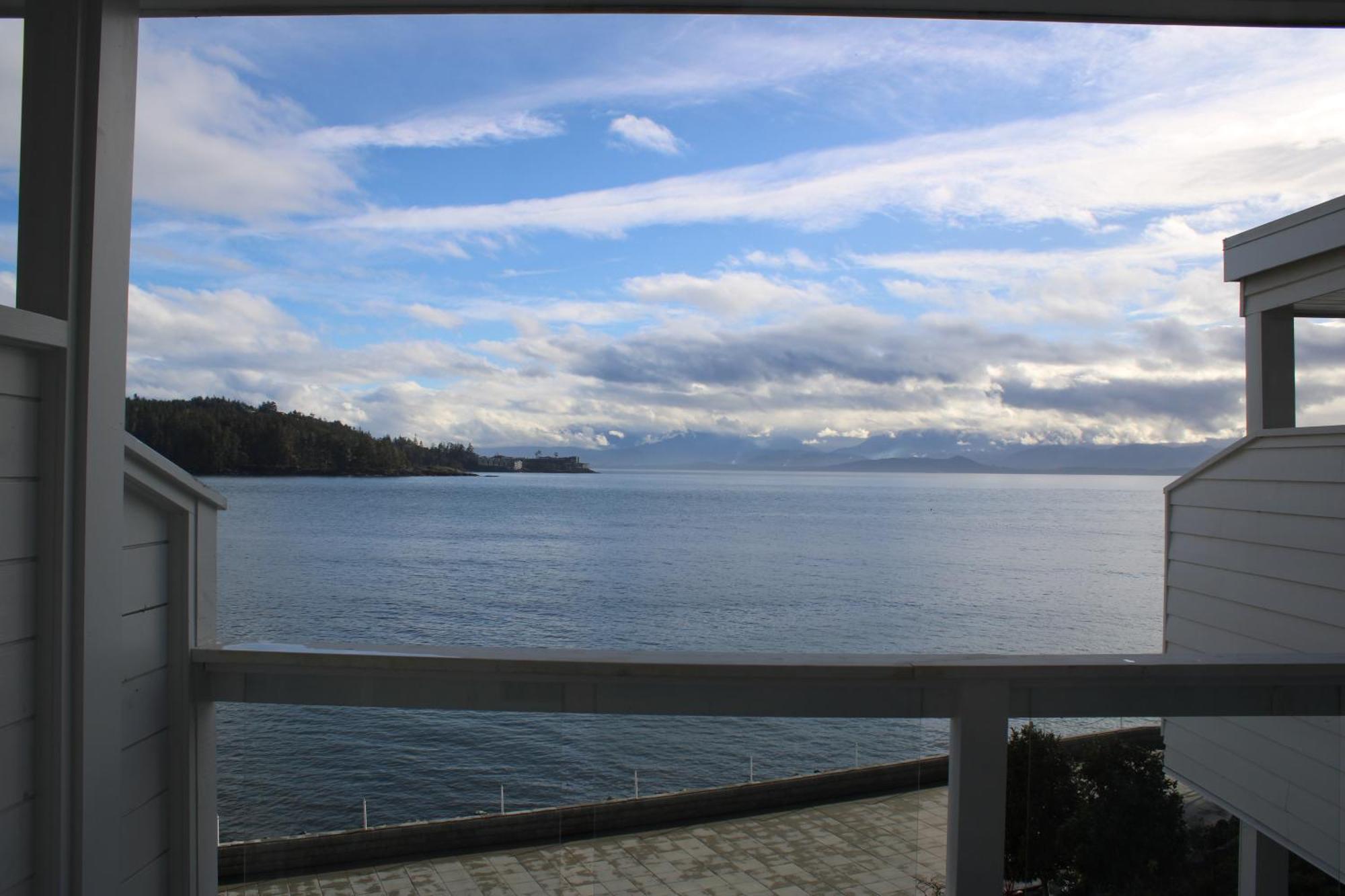 ホテル Sooke Harbour House エクステリア 写真