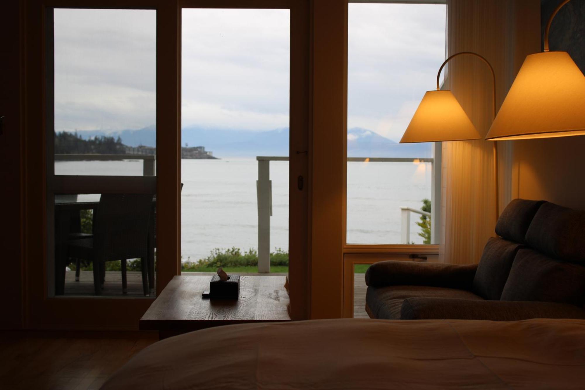 ホテル Sooke Harbour House エクステリア 写真