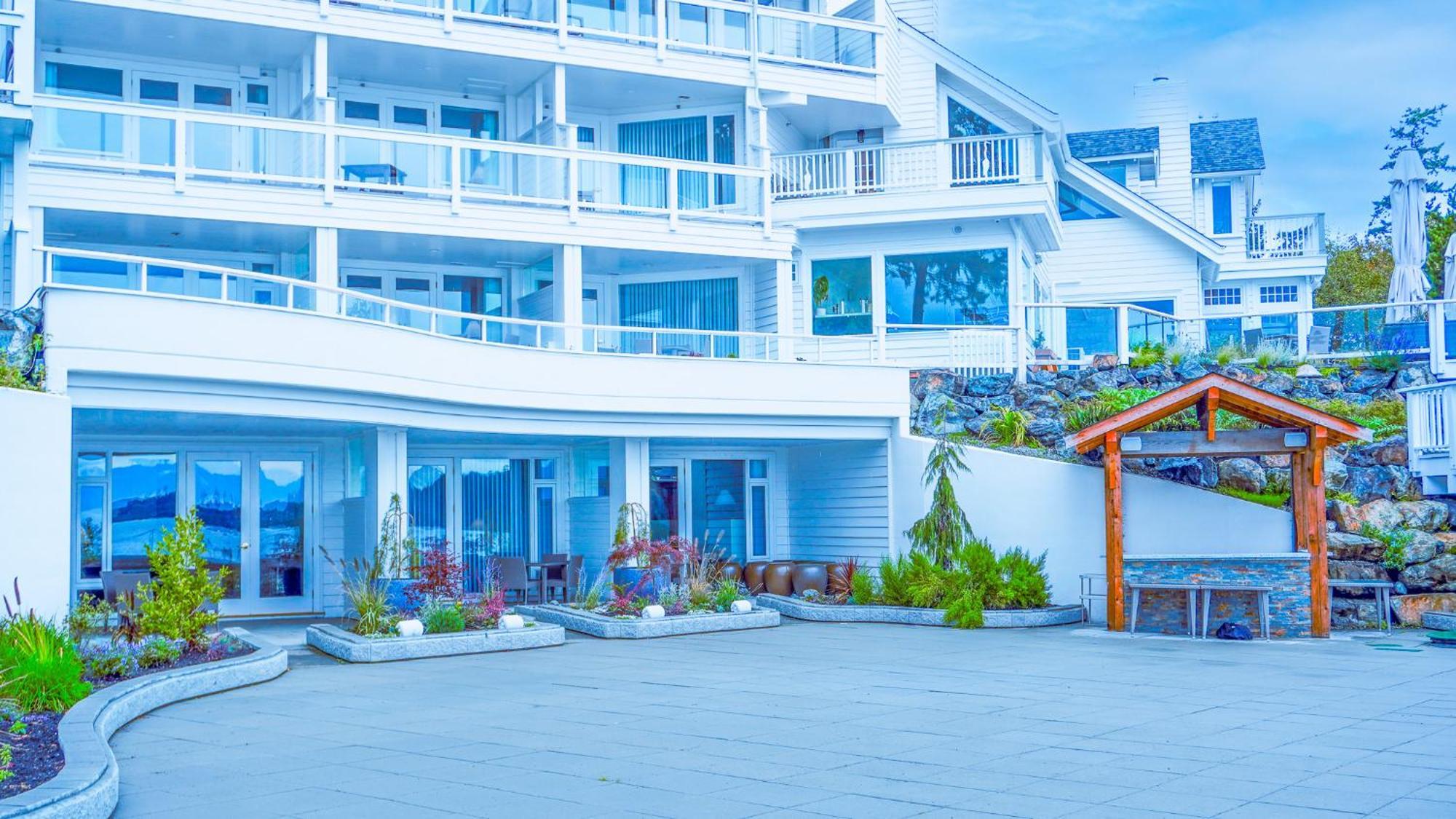 ホテル Sooke Harbour House エクステリア 写真